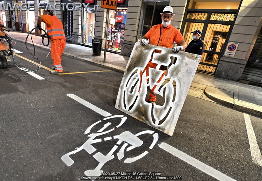 2020-05-27 Milano - Critical Square
